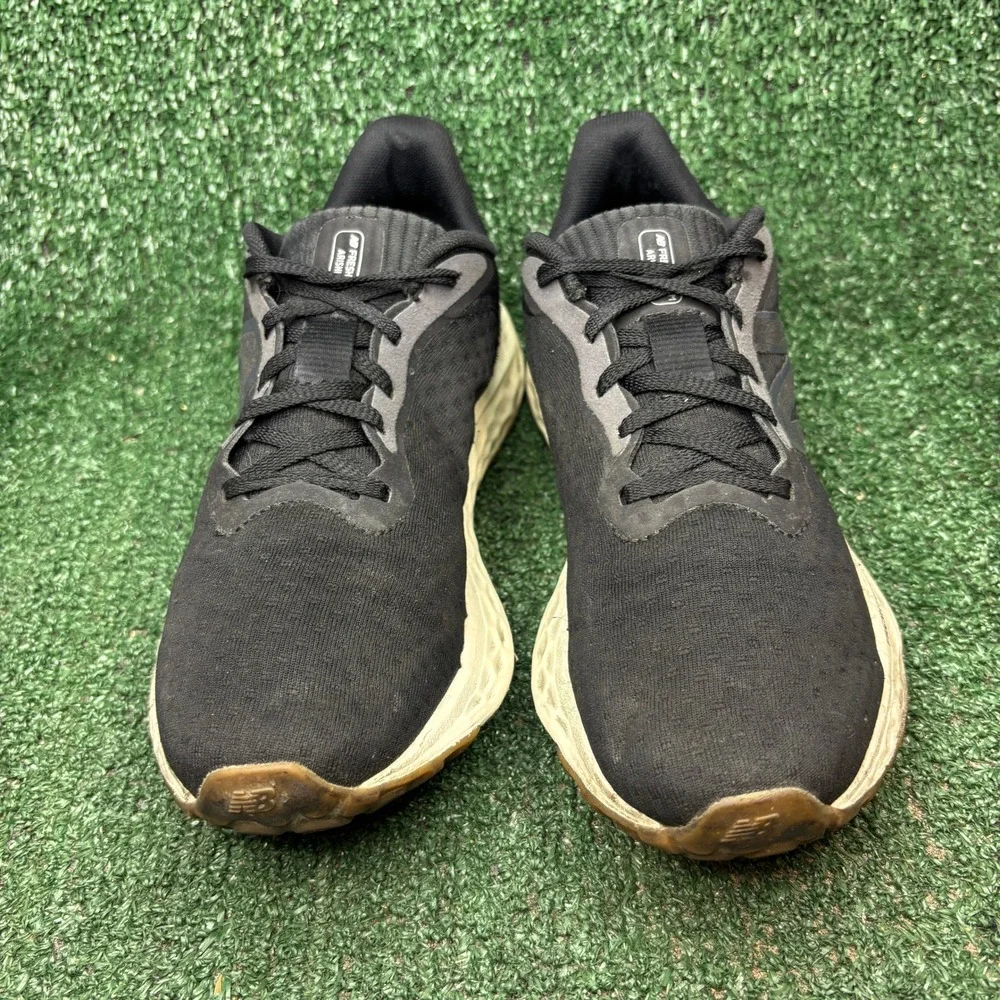 New Balance Fresh Foam Arishi v4 Lightweight Athleisure Sneaker Black Womens 7.5